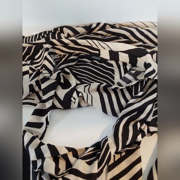 Dennis Basso Scarf Blouse Black & Cream - Picture 10 of 12